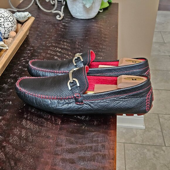 Donald Pliner Men's Soft Leather Horsebit Loafers, Black/Red, Sz 12 - Picture 3 of 16